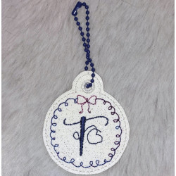 Stickdatei - ITH Anhänger Schleifchen Monogram F